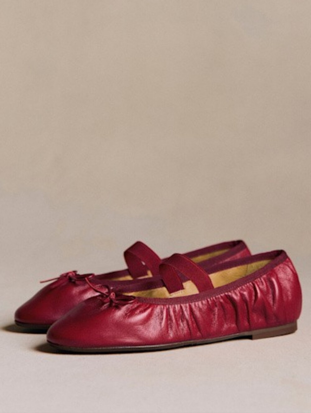 Sezane Low Amélie Ballerina Flat Cherry Red Smooth Pleated Elastic Mary Jane - Picture 4 of 7